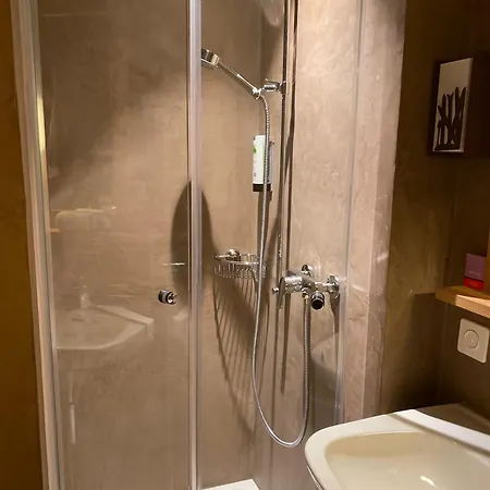 Hotel Sanetsch Gsteig