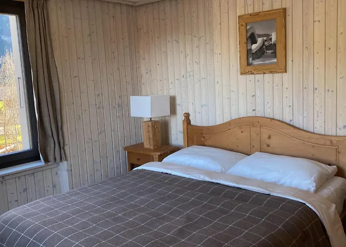 Sanetsch Szálloda
